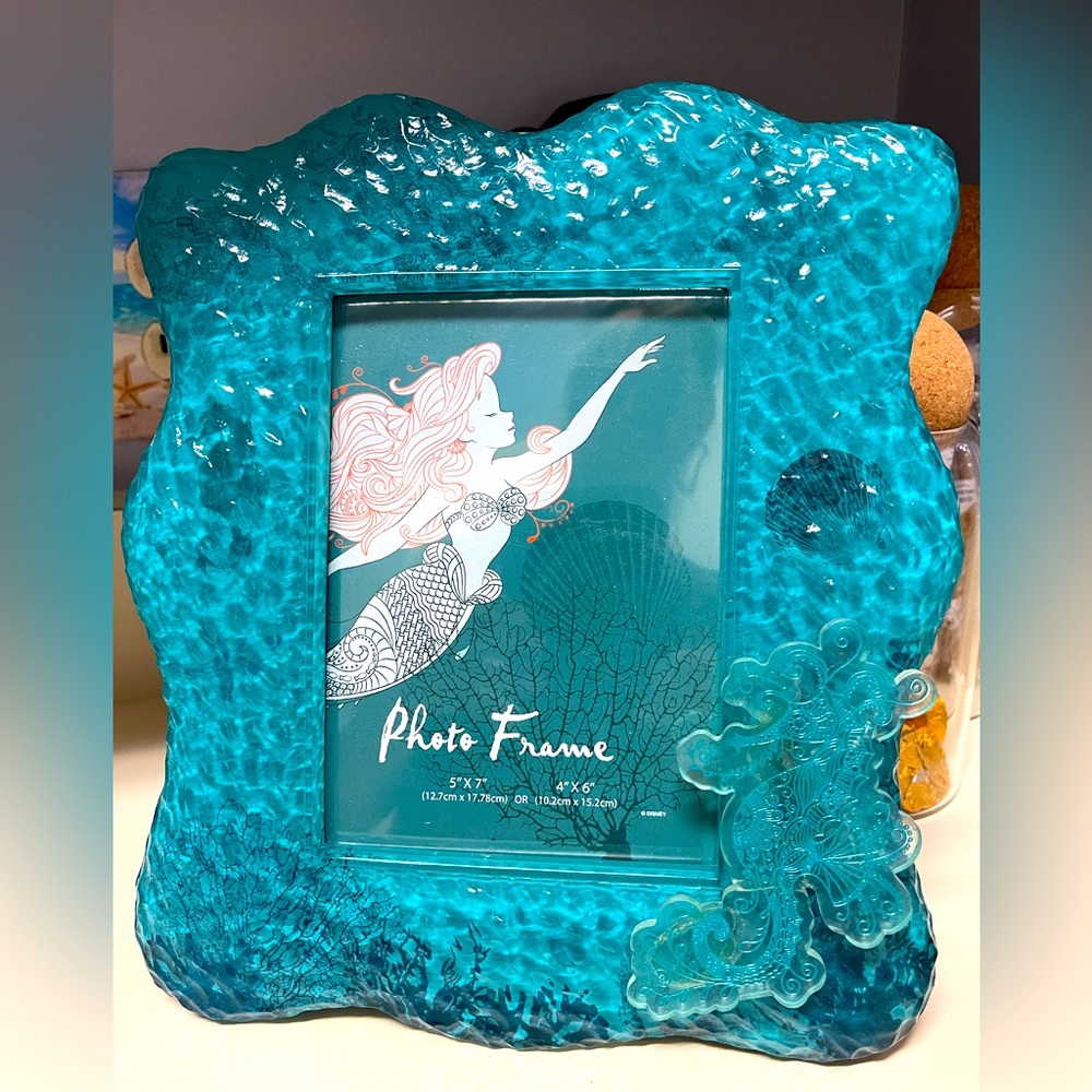 Disney NWT Blue water Picture Frame Under the Sea Accents
